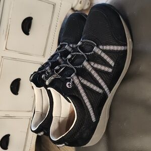 Dansko Harlyn black suede Slip On sneakers size 36/ 6 US